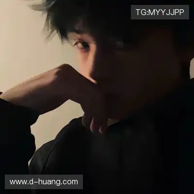 薄霜凤